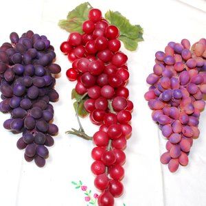 Lot of 3 kitschy rubber grapes